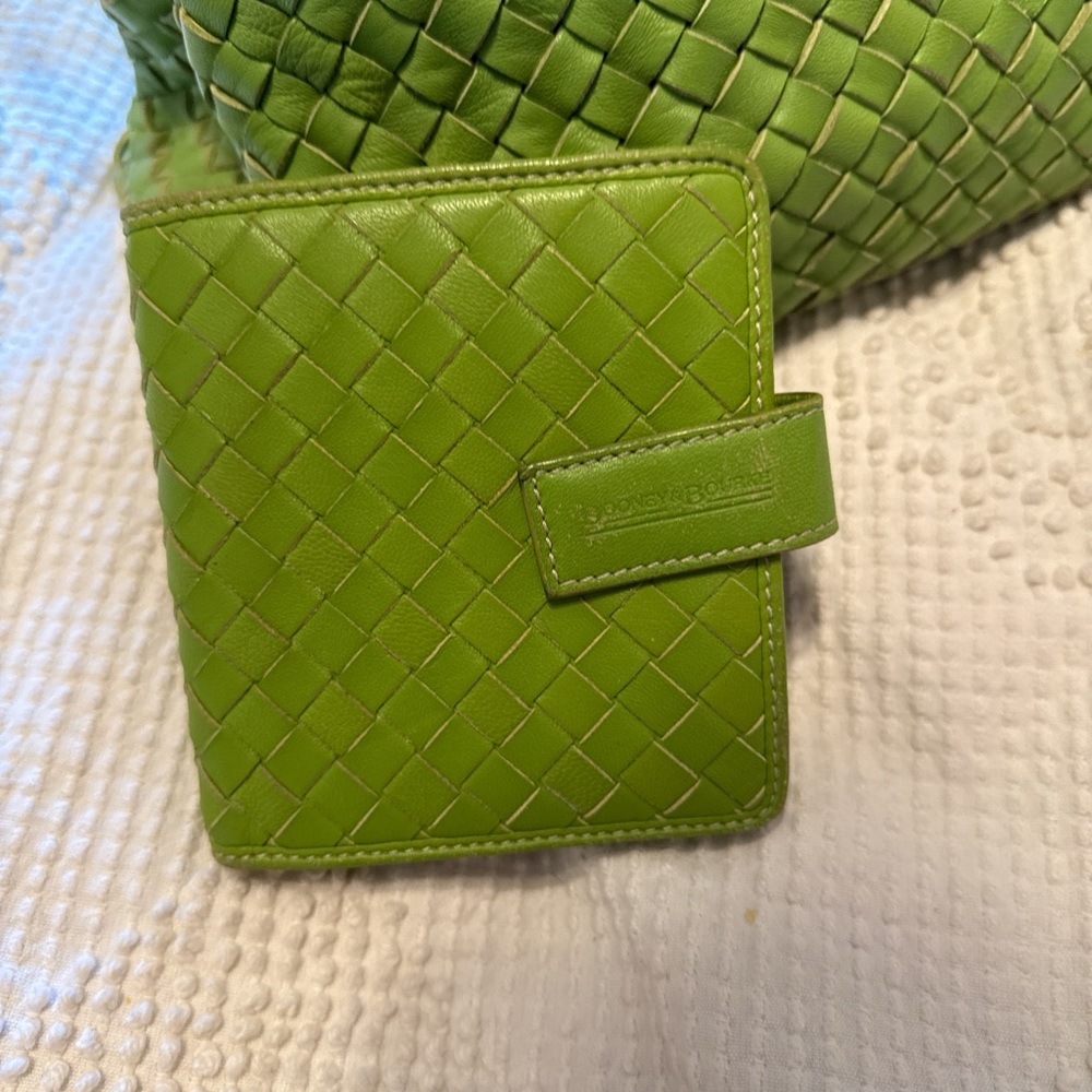 Vintage & Rare Dooney & Bourke Green Lattice Leather Shoulder Bag - Picture 4 of 9